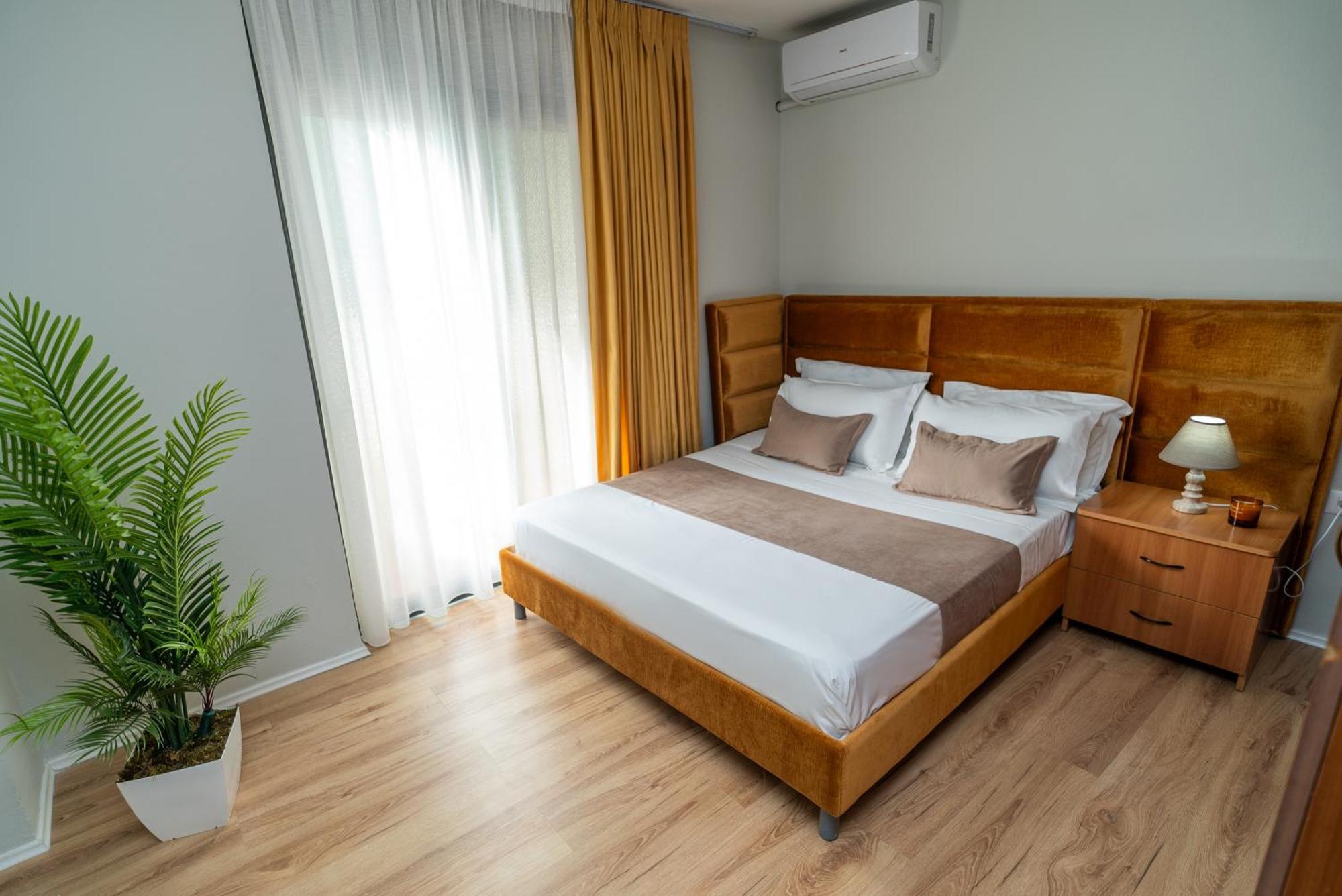 Select 7 Appartamento Tirana
